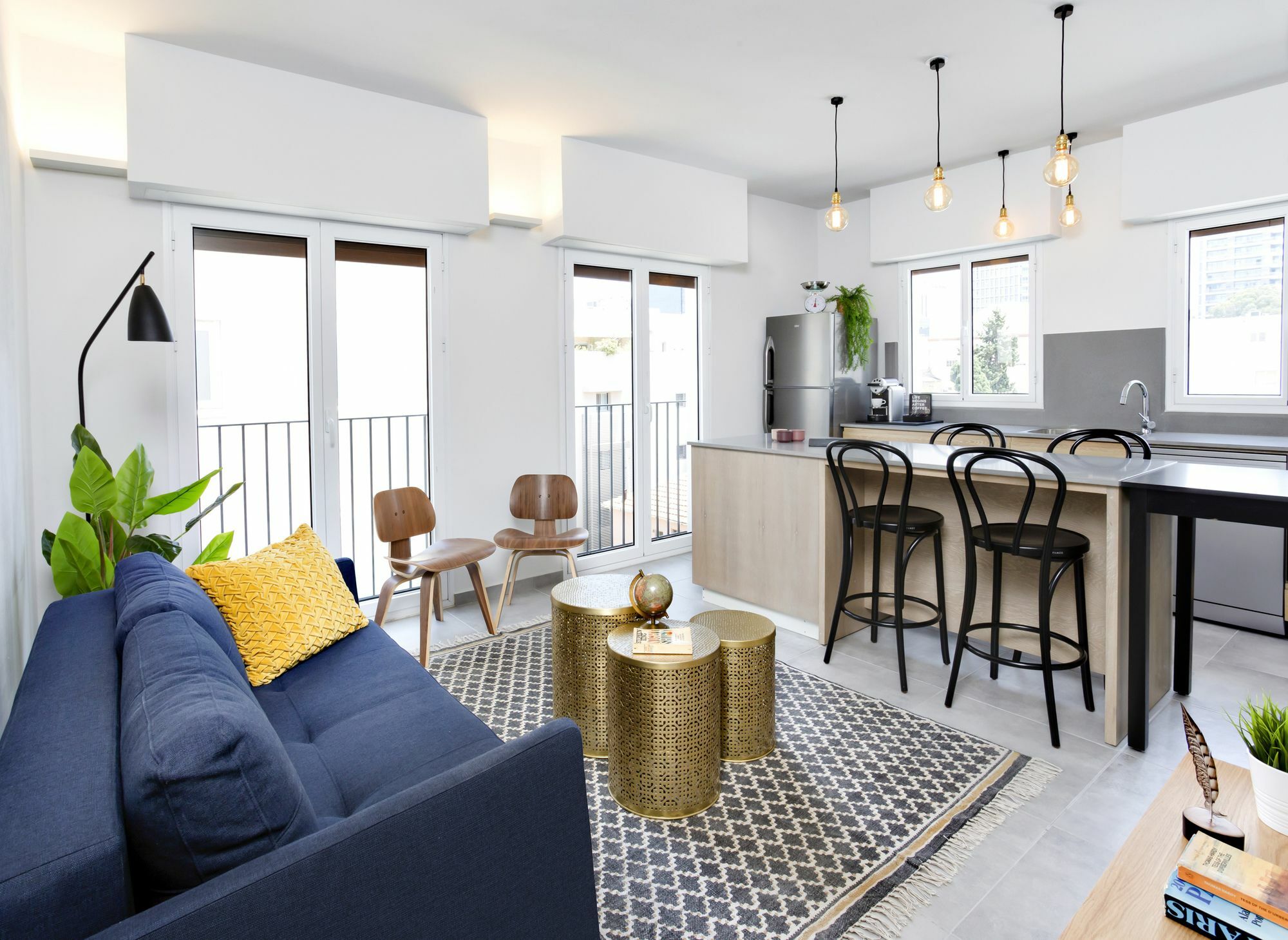 Mr. Katinsky - By Tlv2Go Apartment Tel Aviv Exterior photo