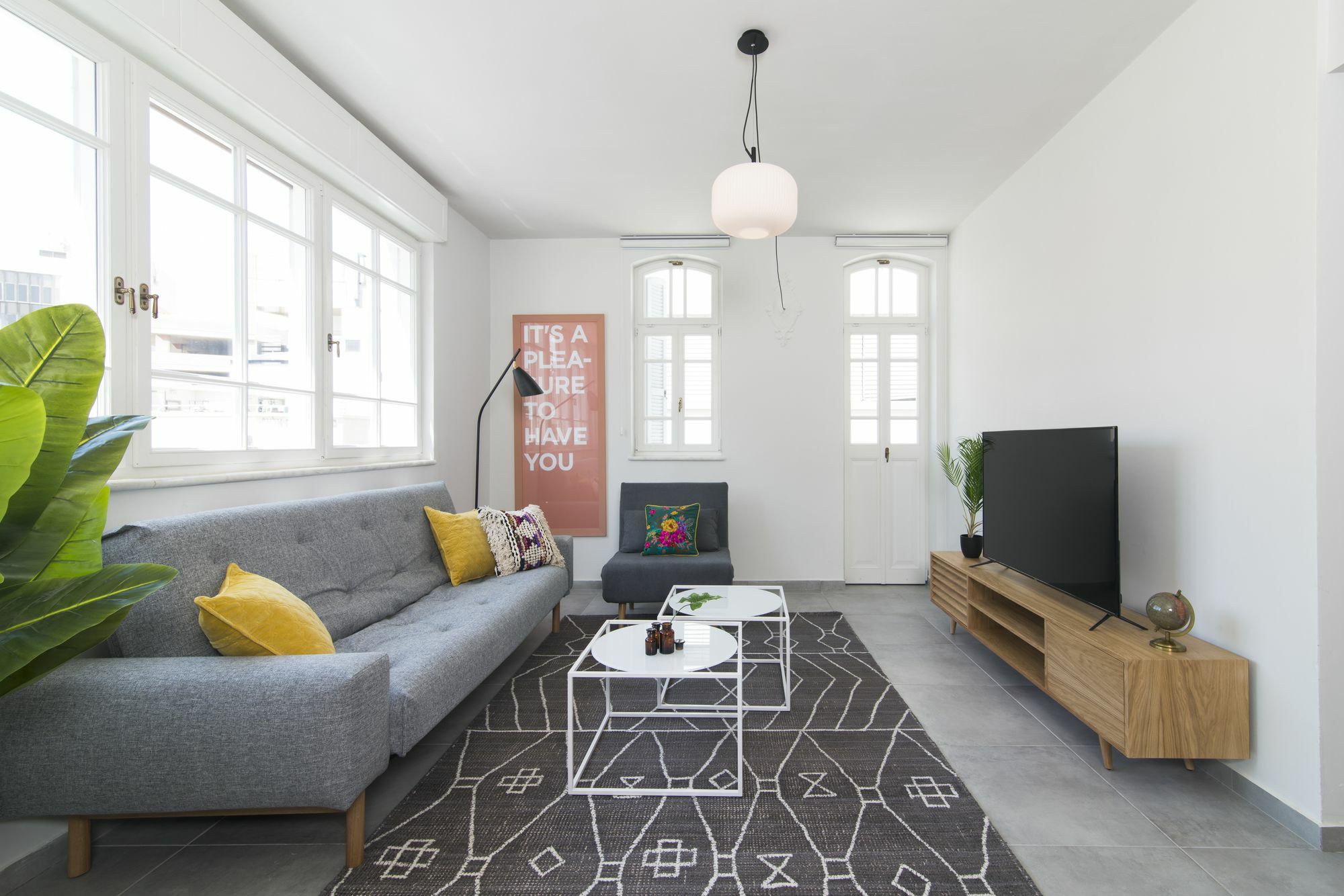 Mr. Katinsky - By Tlv2Go Apartment Tel Aviv Exterior photo
