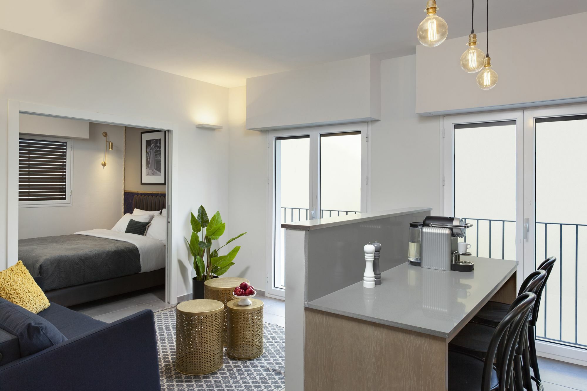 Mr. Katinsky - By Tlv2Go Apartment Tel Aviv Exterior photo